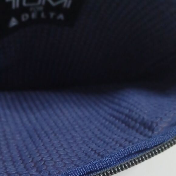 Delta First Class Tumi Cosmetic Bag - Picture 7 of 8